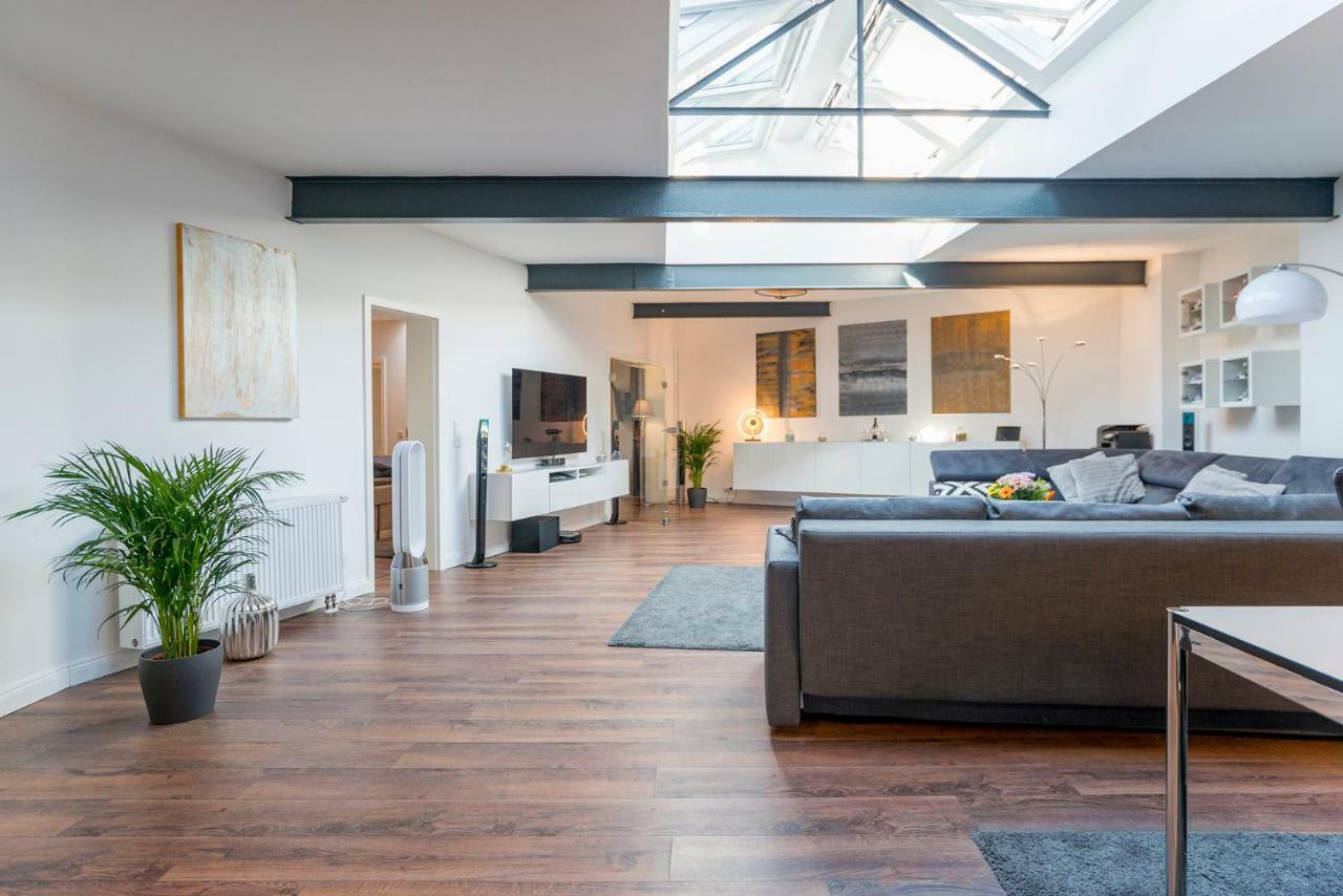 White Lofty Und White Studio Düsseldorf Dış mekan fotoğraf